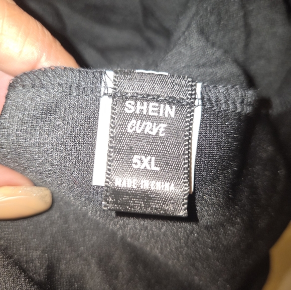 SHEIN Black Curve 5XL High Low Cardigan 4 For $20 - Picture 2 of 6